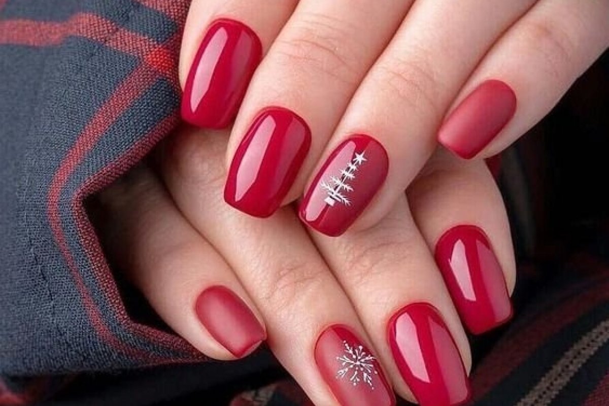como evitar unhas decoradas natal que descascam rápido