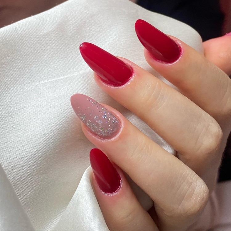 erros comuns que fazem unha em gel descascar