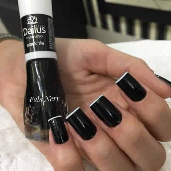 unha preta e branca simples