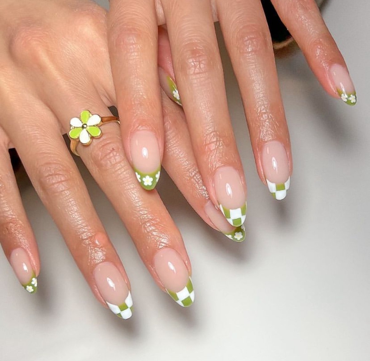 ideias de unhas verde claro para inspiração