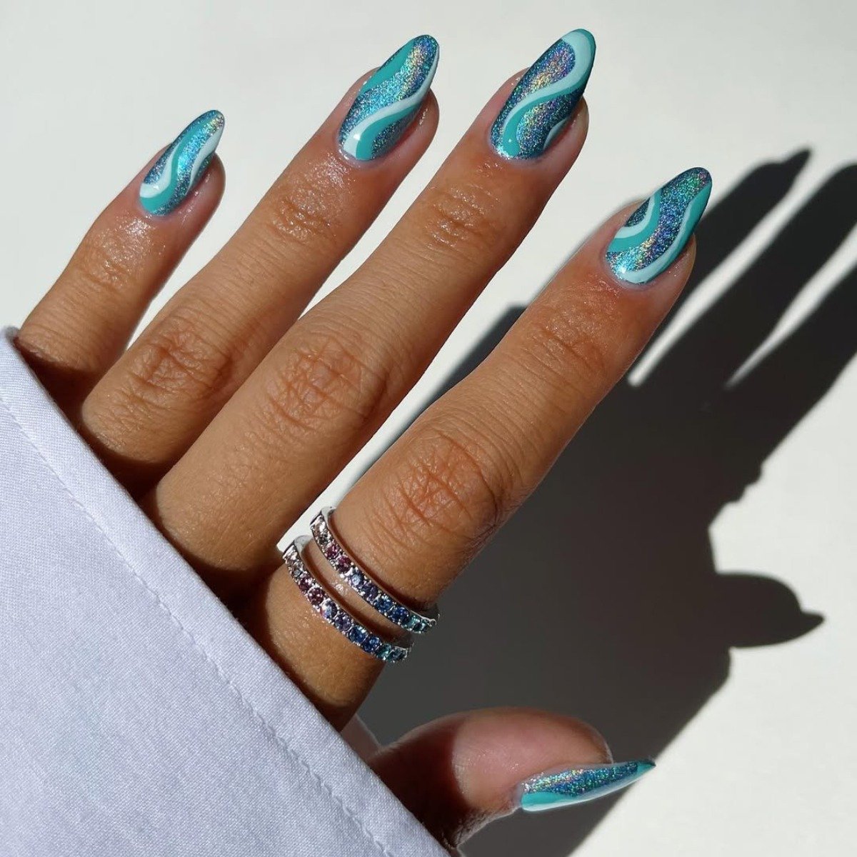 ideias de unhas decoradas para carnaval