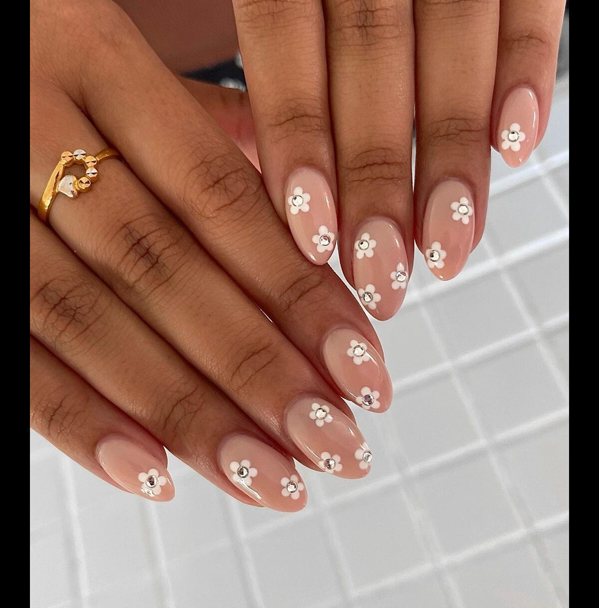unhas decoradas flores secas encapsuladas passo a passo