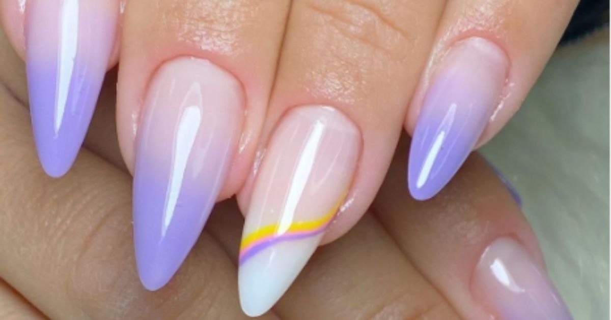 inspiração unhas stiletto decoradas 2024
