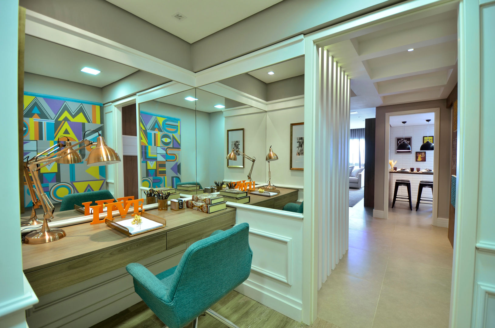 Carla Juaçaba: Poesia e Estrutura em Seus Projetos